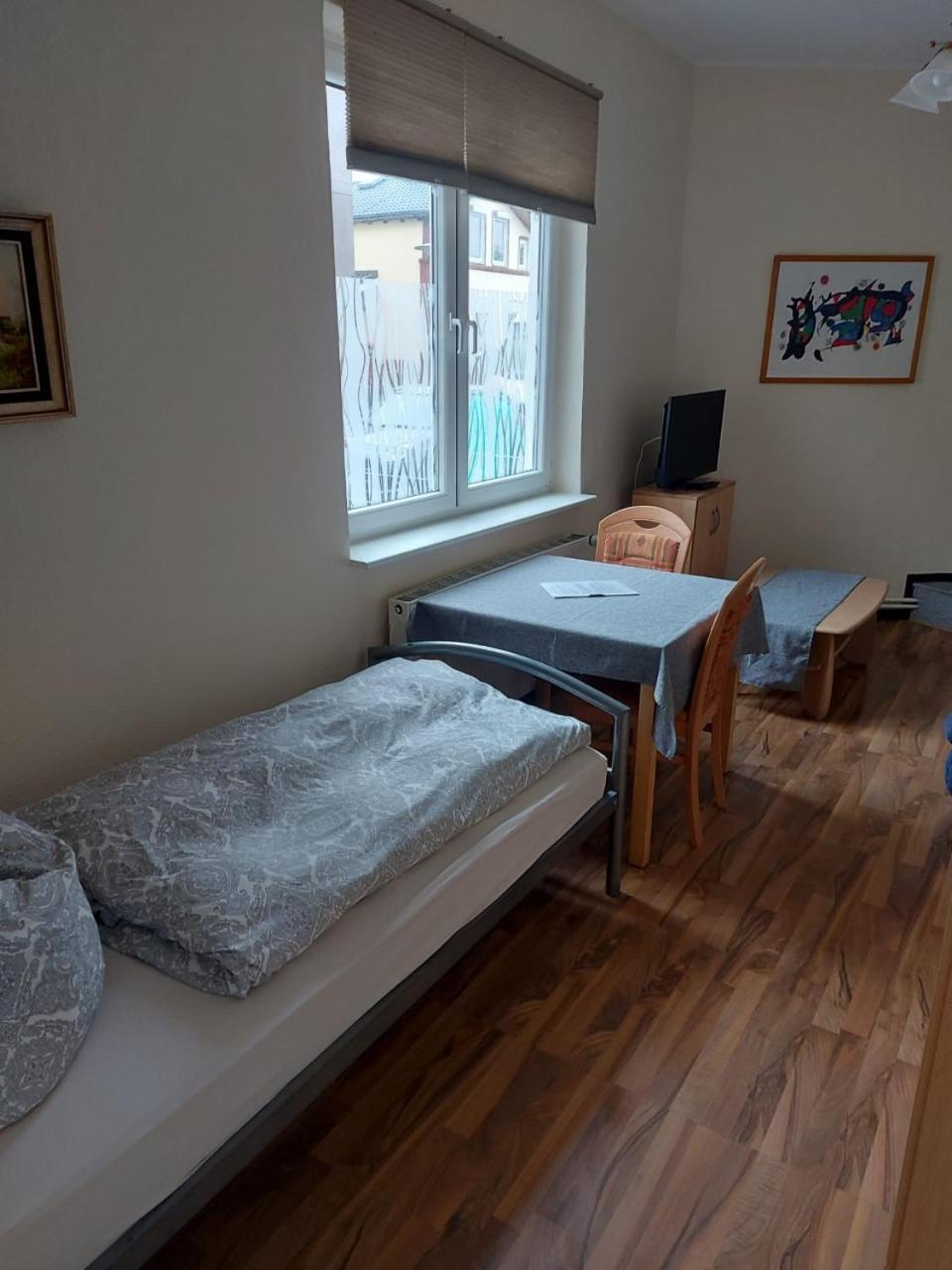 Apartment Luetzowstrasse 2 *