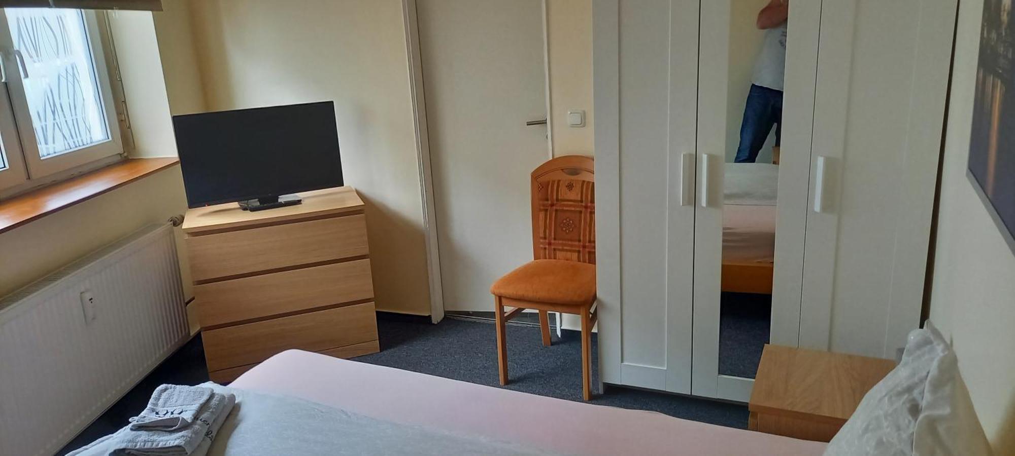 Apartment Luetzowstrasse 2 *