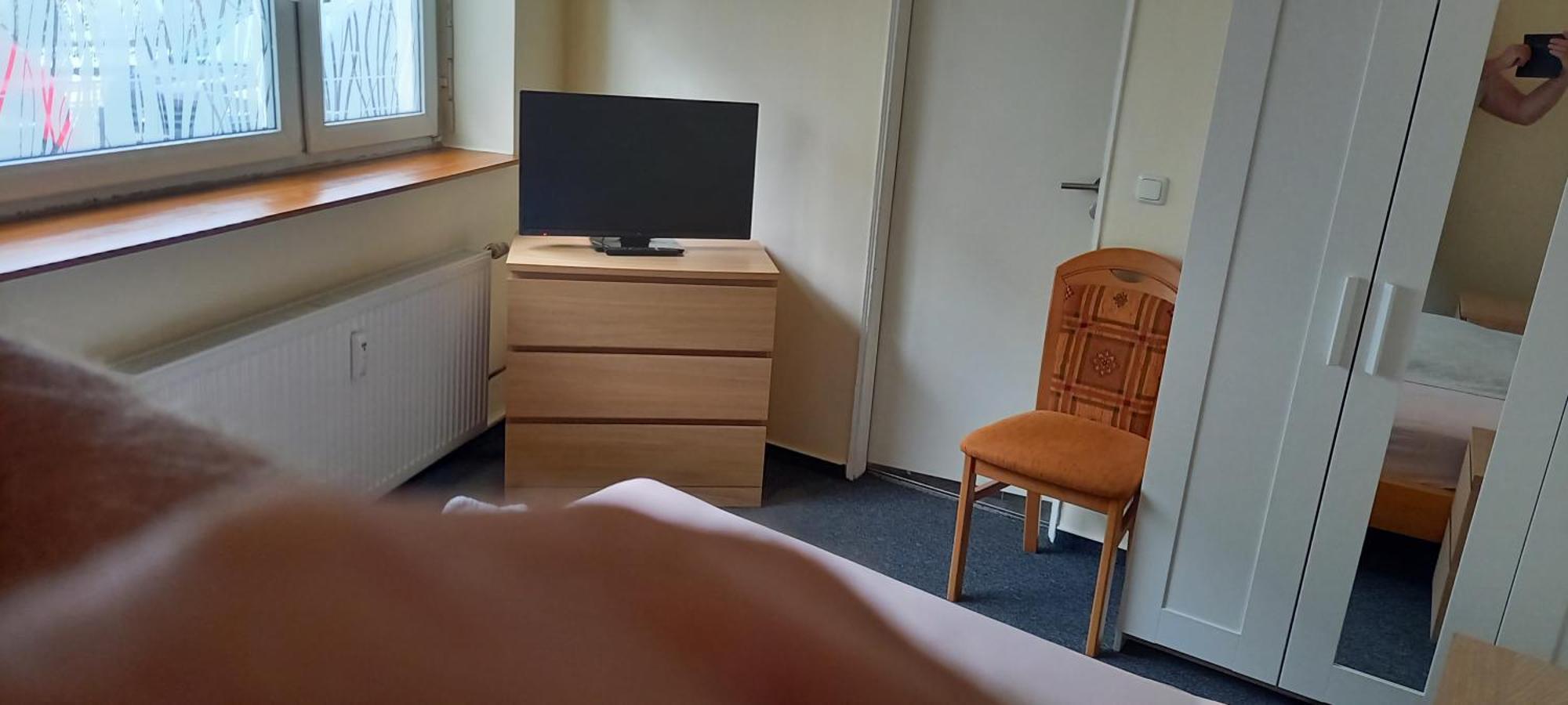 Luetzowstrasse 2 Apartment